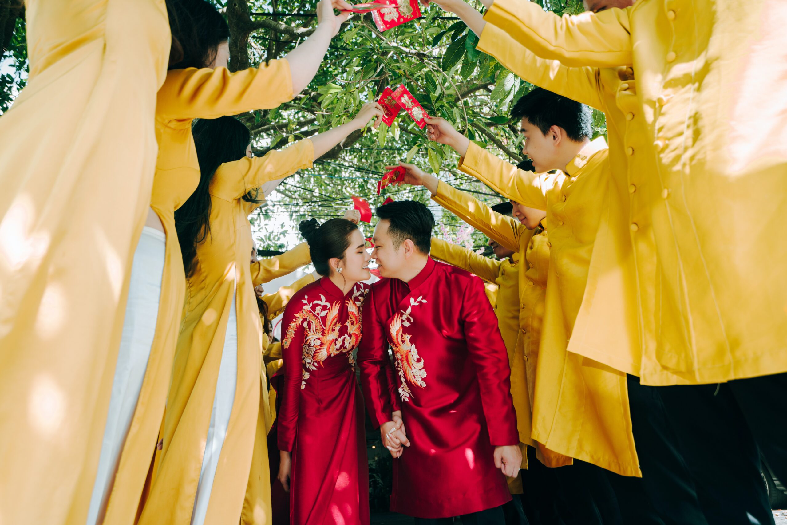 A Guide To Wedding Traditions Around The World